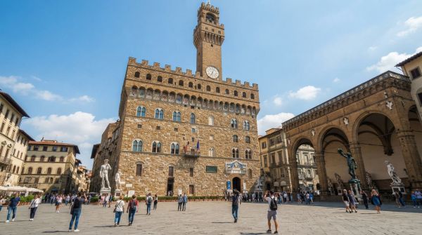 5 raisons incontournables de découvrir le palazzo vecchio à Florence